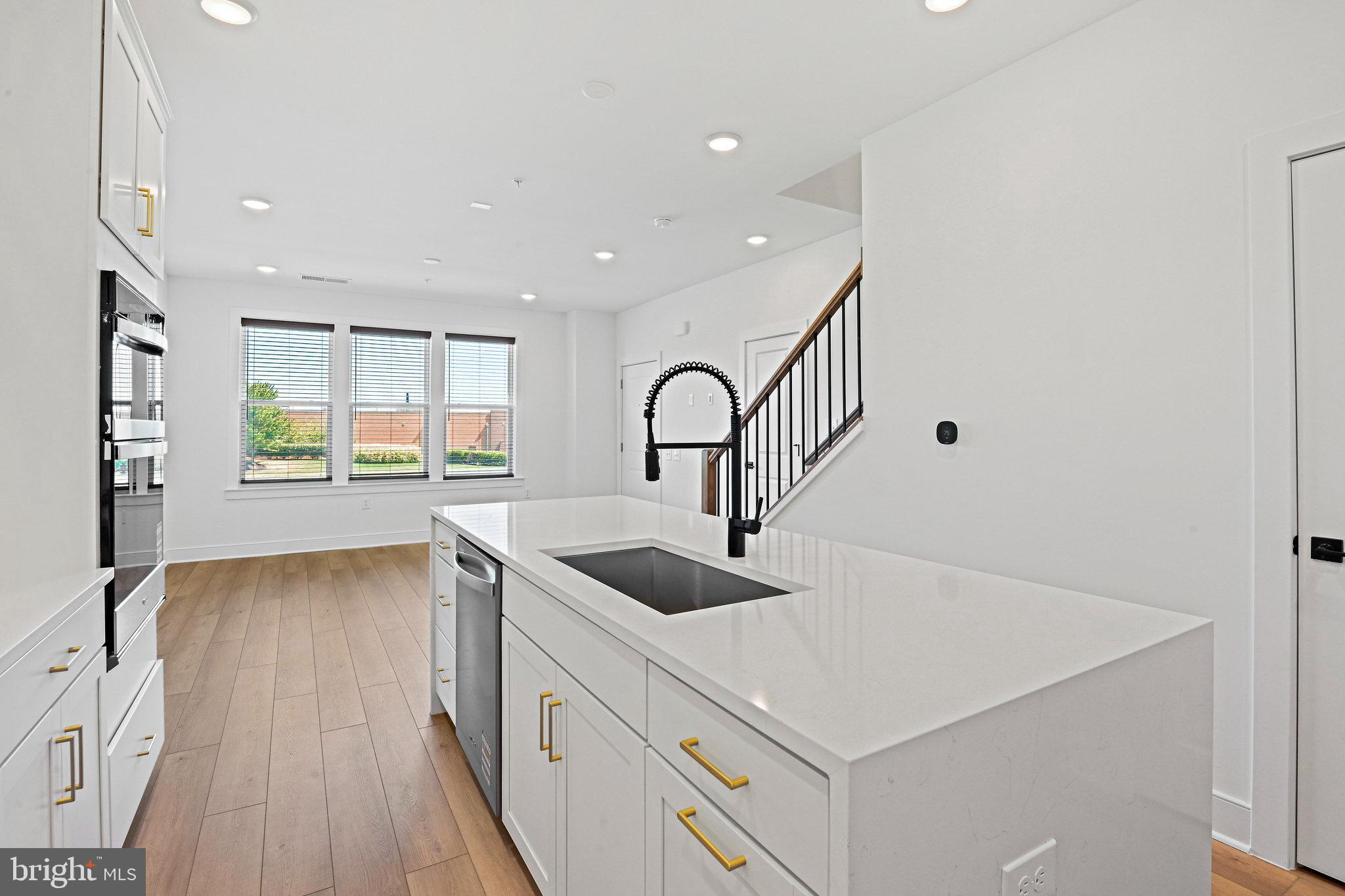 20064 CORAL WIND TERRACE