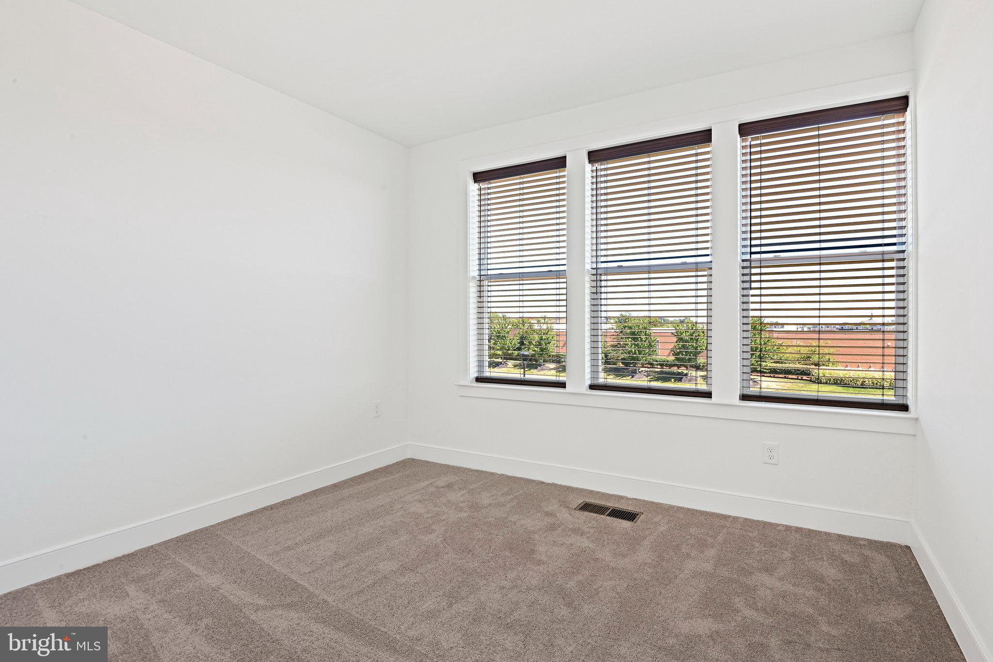 20064 CORAL WIND TERRACE