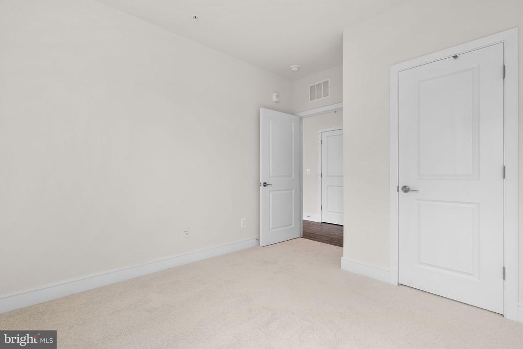 23640 BOLTON CRESCENT TERRACE 13-304