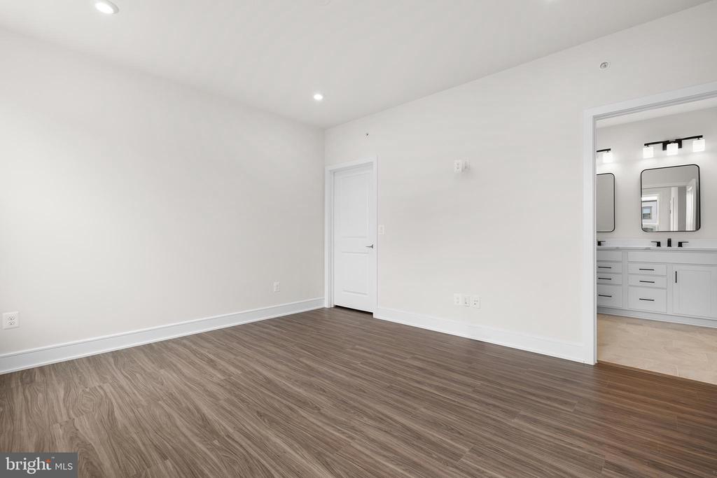 23640 BOLTON CRESCENT TERRACE 13-304