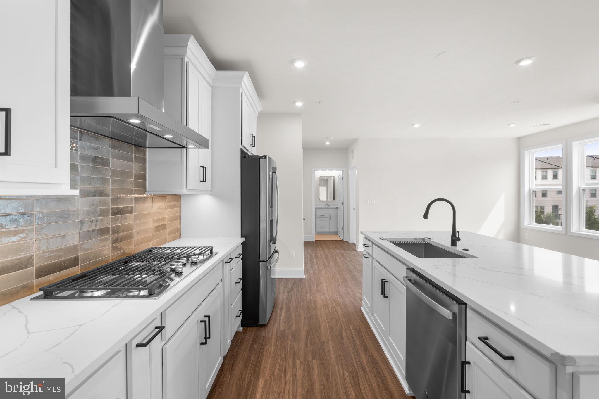 23640 BOLTON CRESCENT TERRACE 13-304