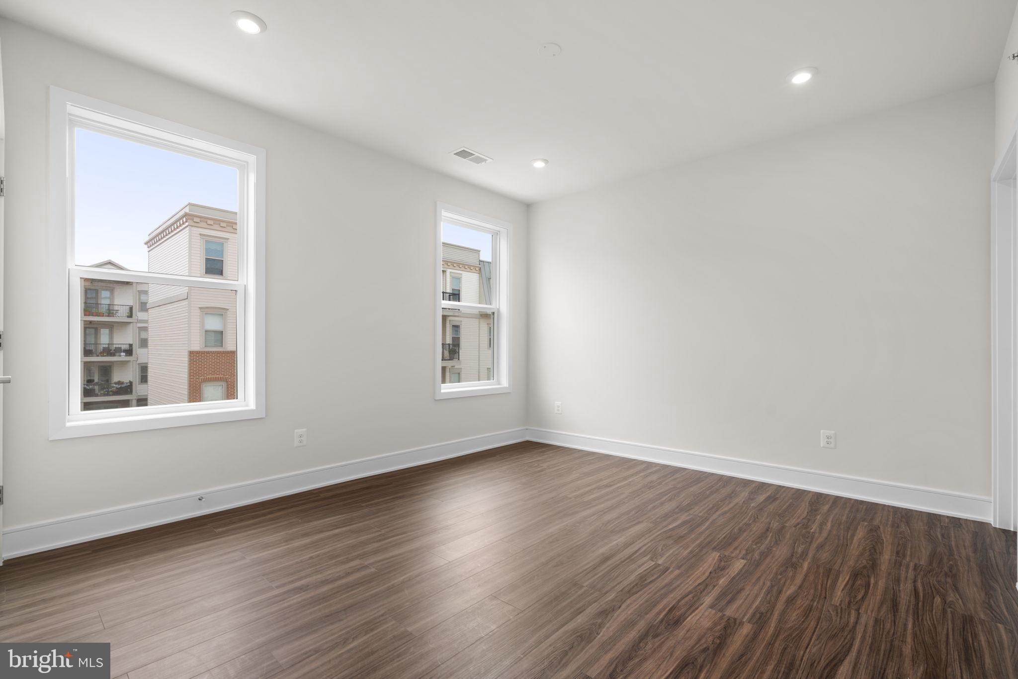 23640 BOLTON CRESCENT TERRACE 13-304