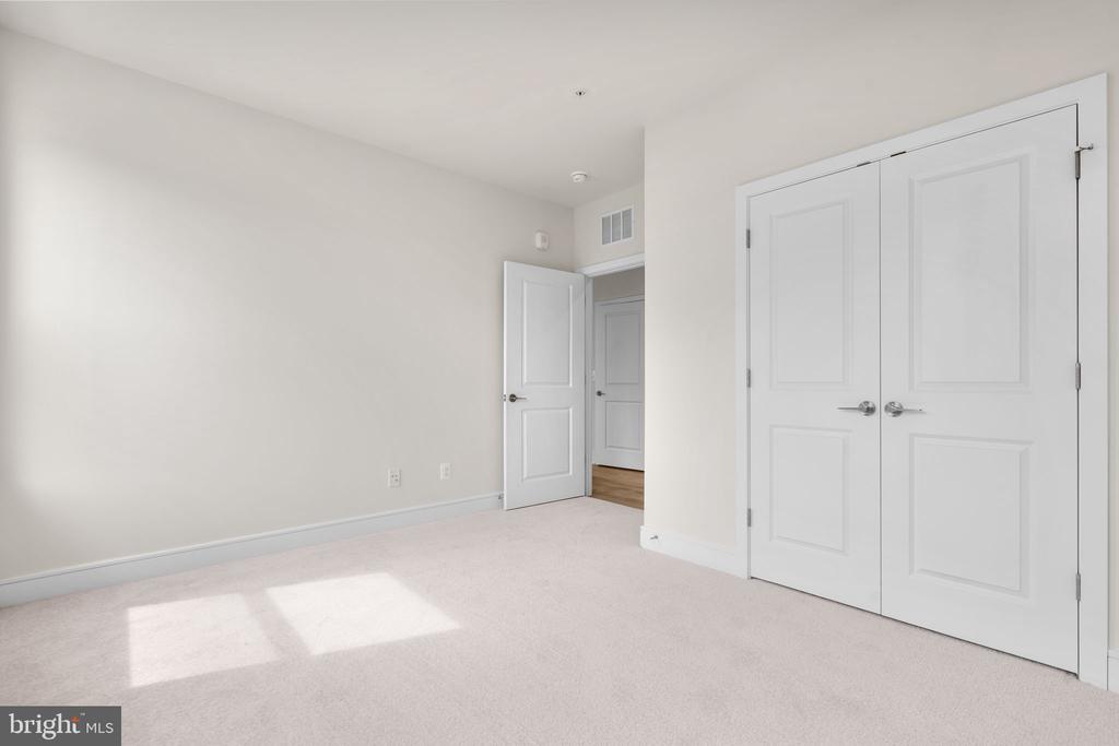 23640 BOLTON CRESCENT TERRACE 13-306