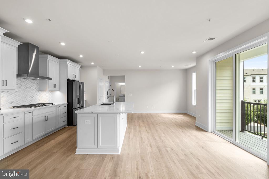 23640 BOLTON CRESCENT TERRACE 13-306