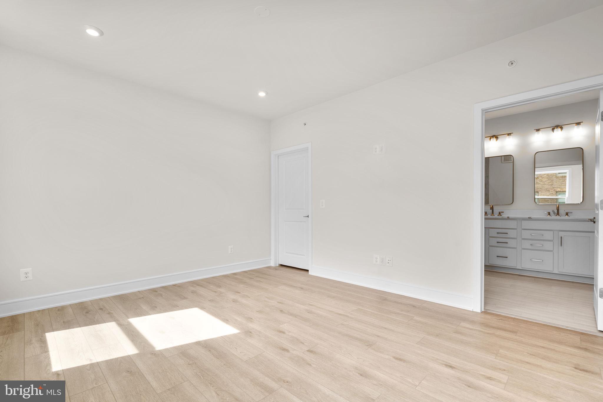 23640 BOLTON CRESCENT TERRACE 13-306