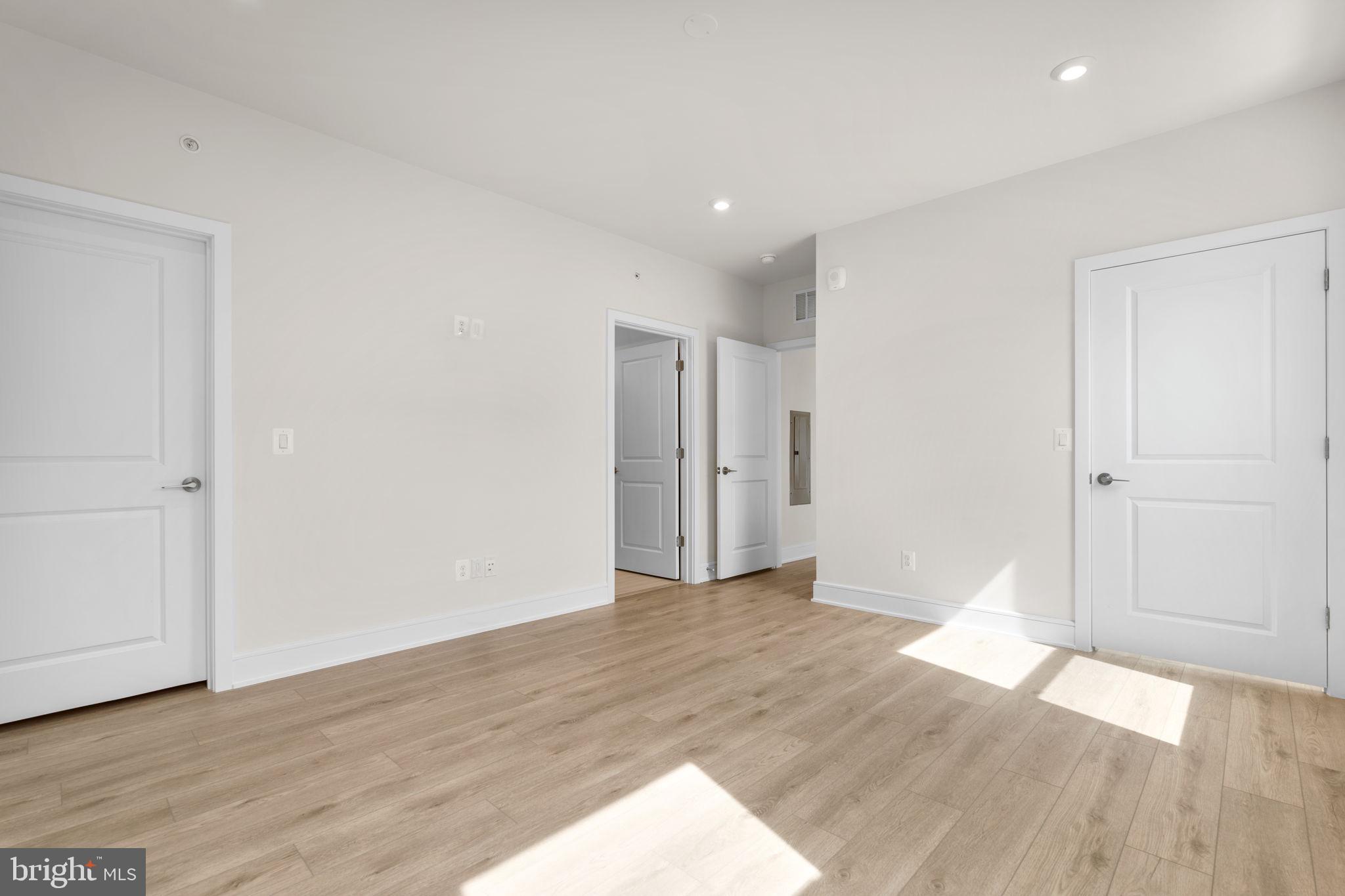 23640 BOLTON CRESCENT TERRACE 13-306