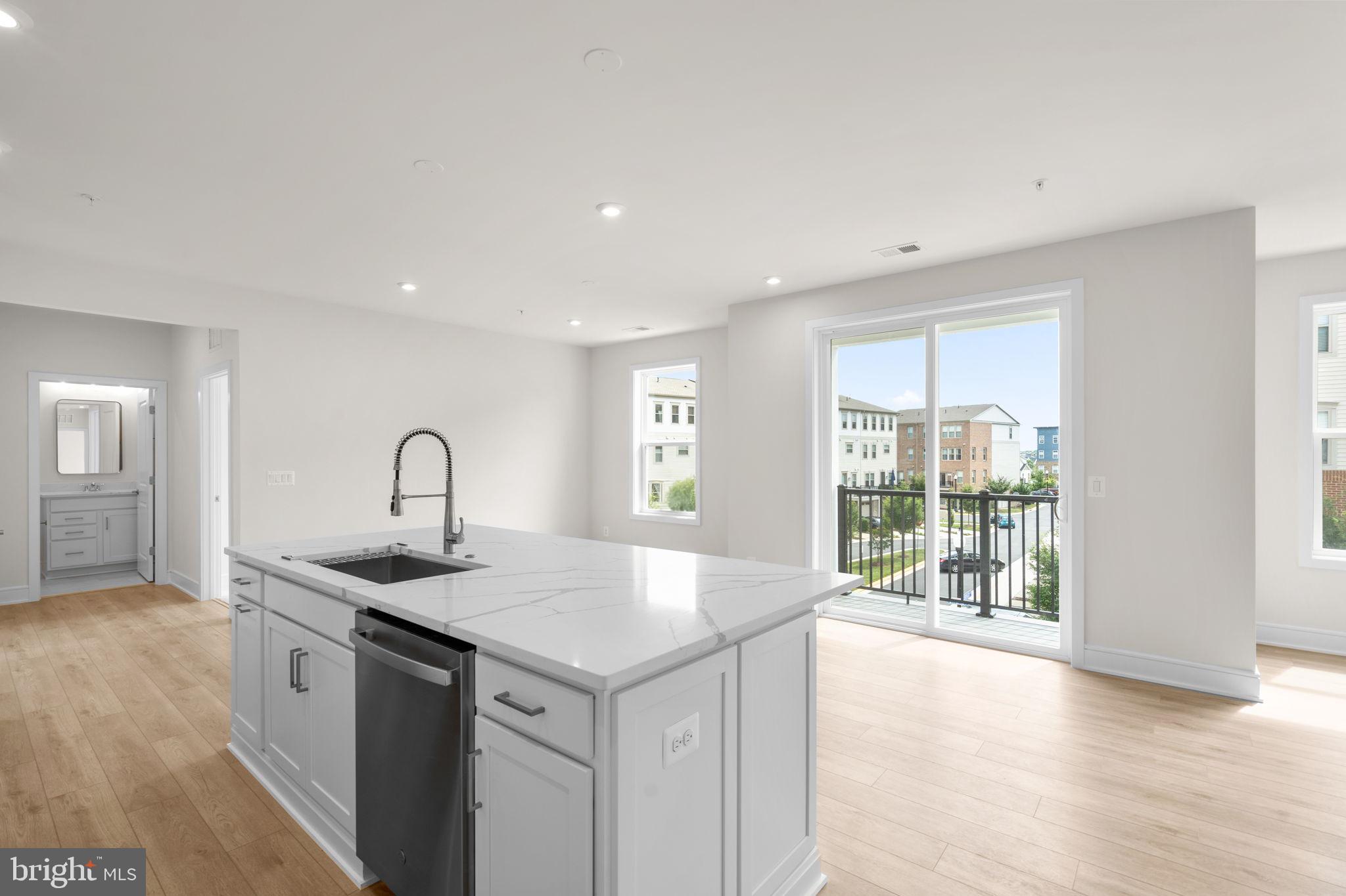 23640 BOLTON CRESCENT TERRACE 13-306