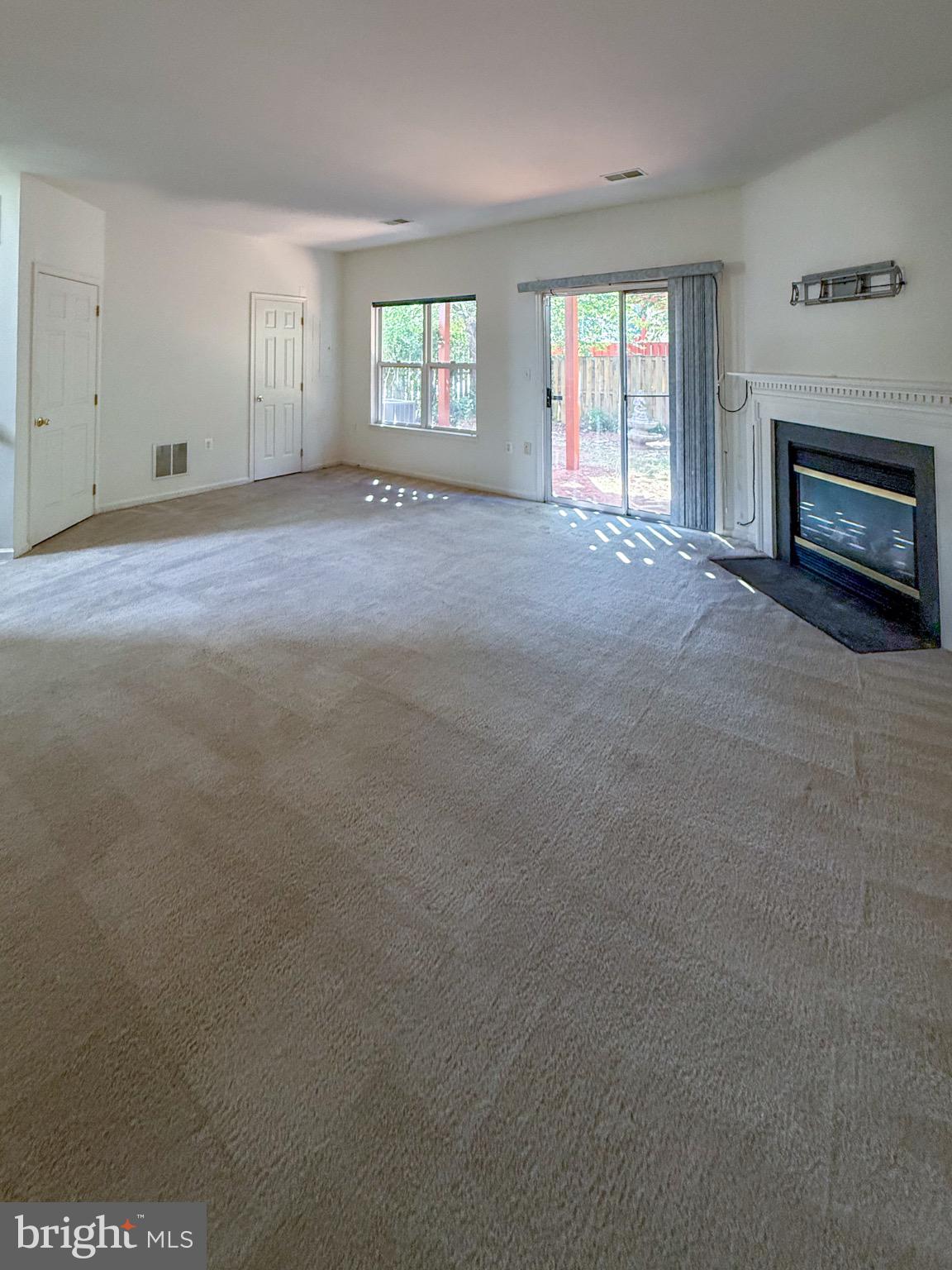 21457 TAMARACK RIDGE SQUARE