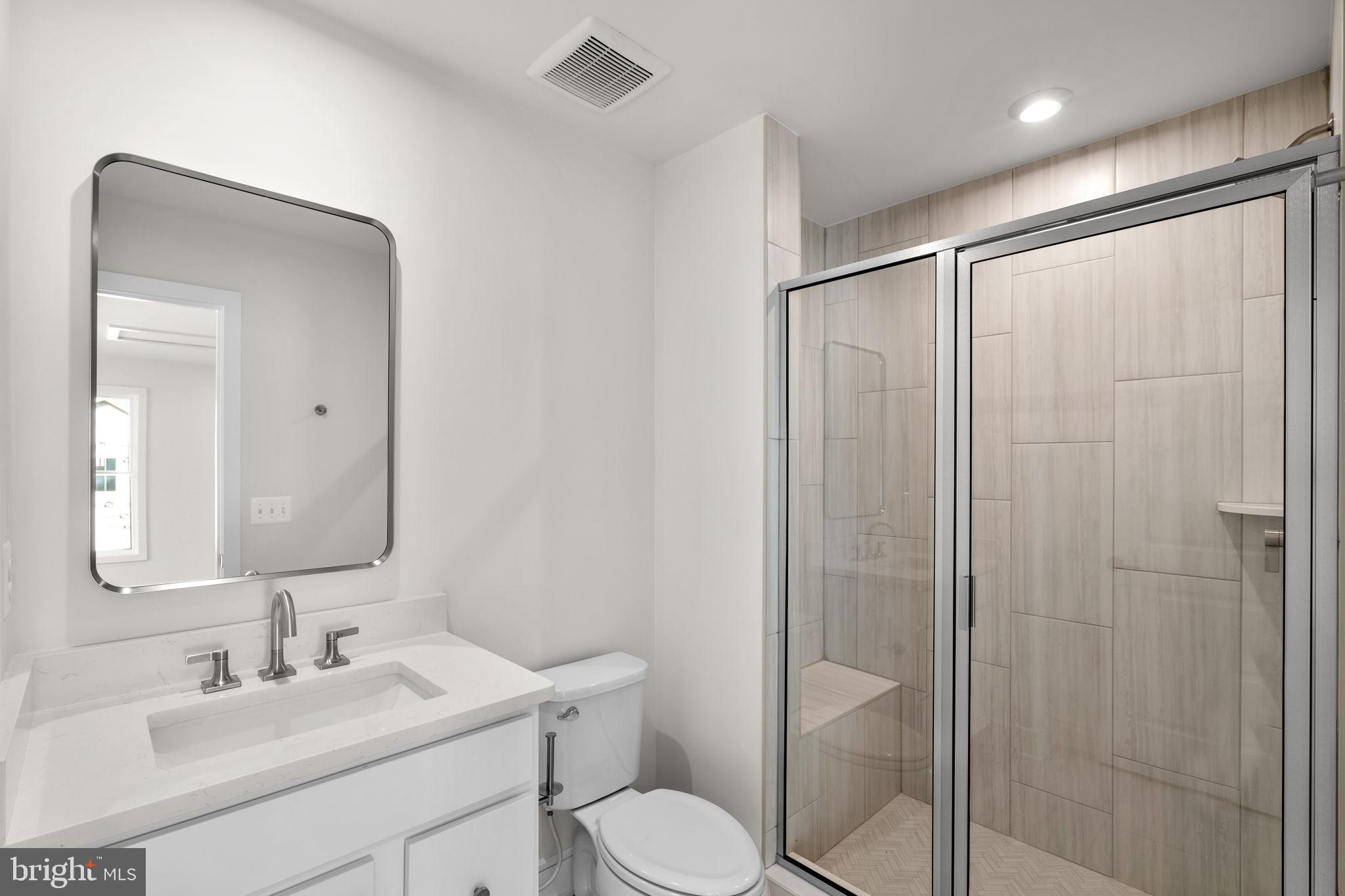 42129 PICASSO SQUARE