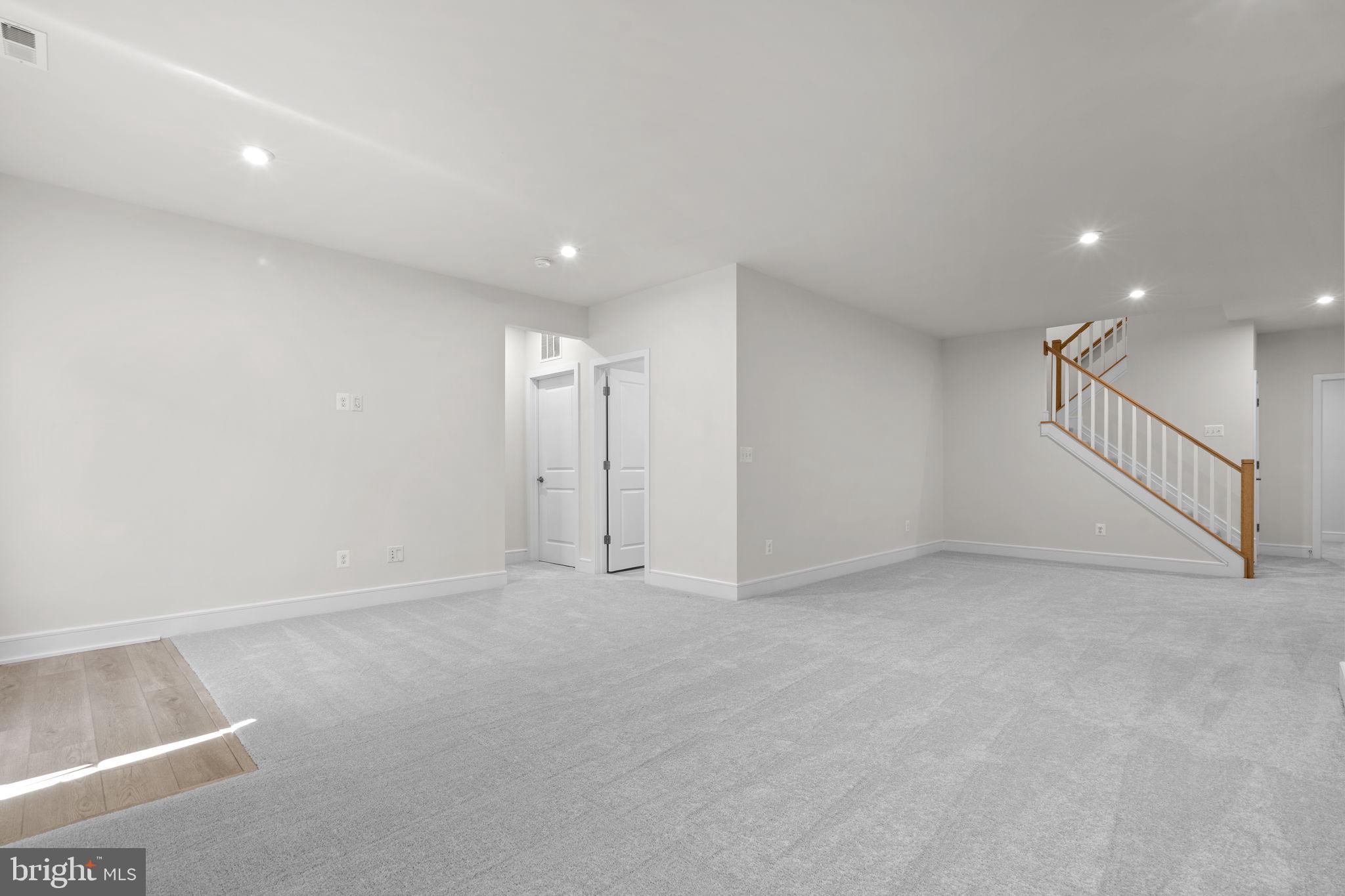 41894 NIGHT NURSE CIRCLE