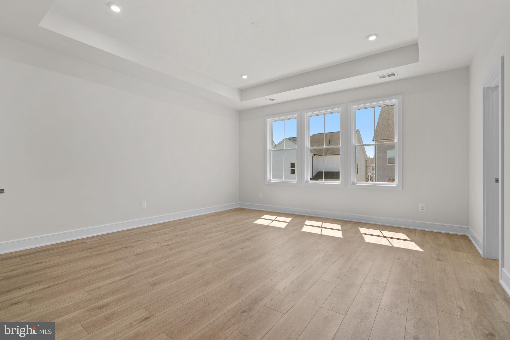 41894 NIGHT NURSE CIRCLE