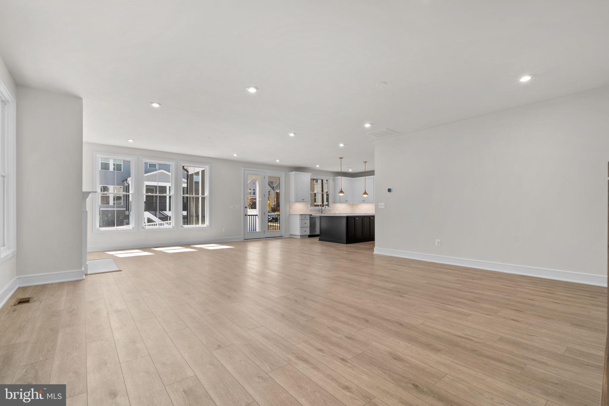 41894 NIGHT NURSE CIRCLE