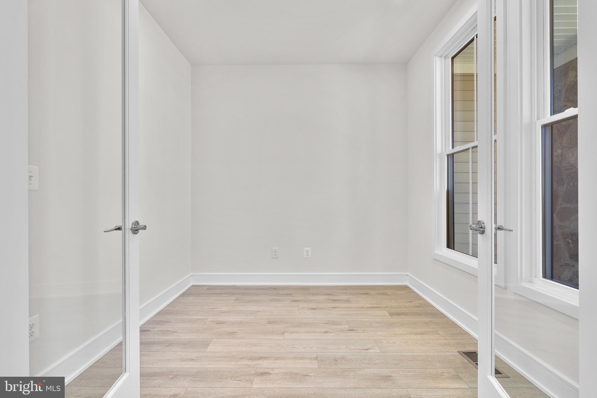 41894 NIGHT NURSE CIRCLE