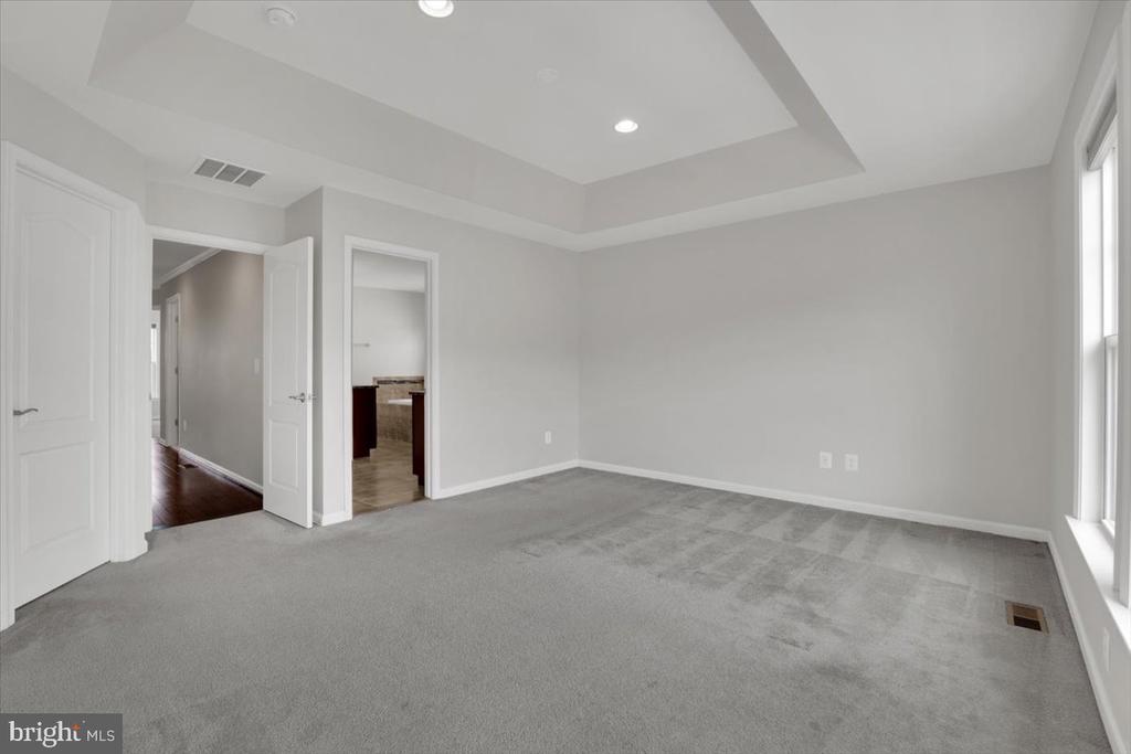 42406 BENFOLD SQUARE