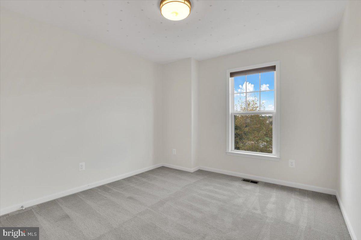 42406 BENFOLD SQUARE