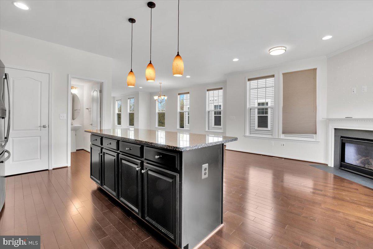 42406 BENFOLD SQUARE