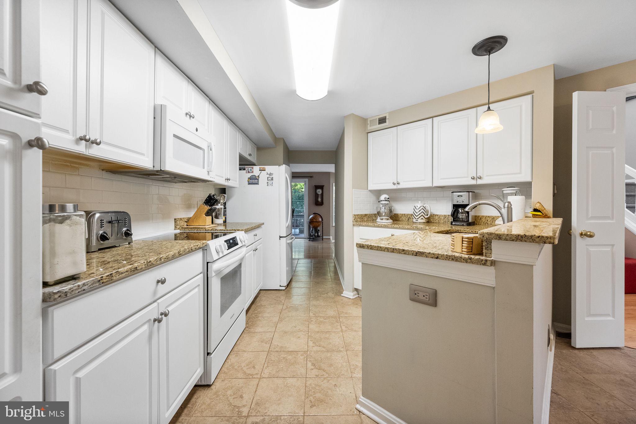 21113 CROCUS TERRACE