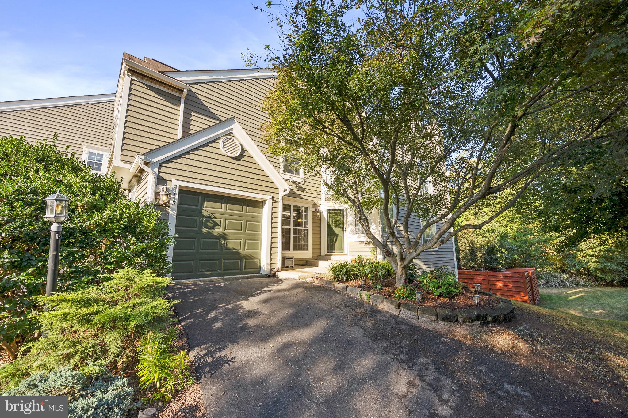 21113 CROCUS TERRACE