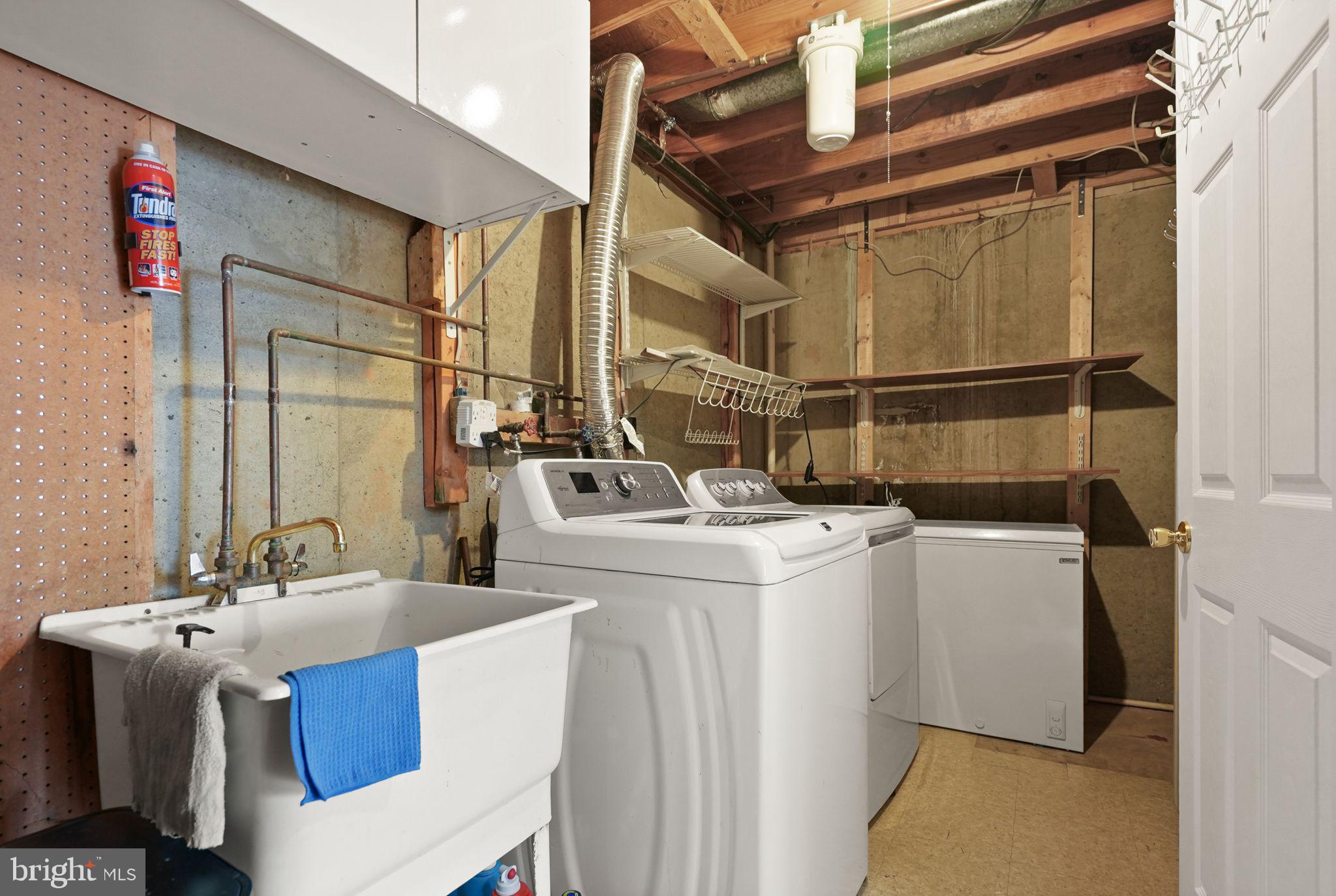 735 BRETHOUR COURT 4