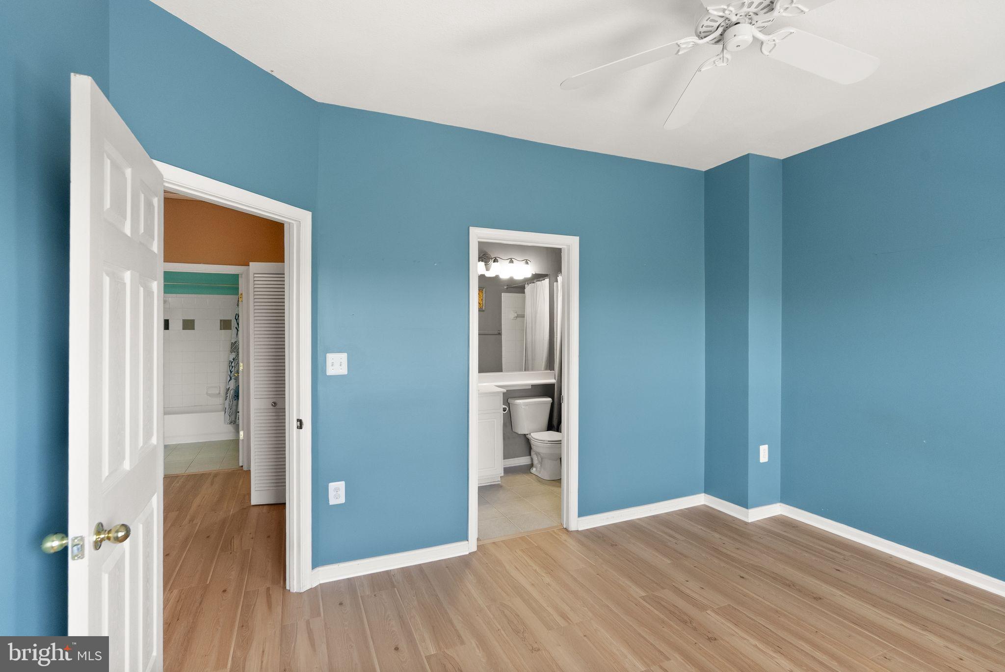 21764 DRAGONS GREEN SQUARE