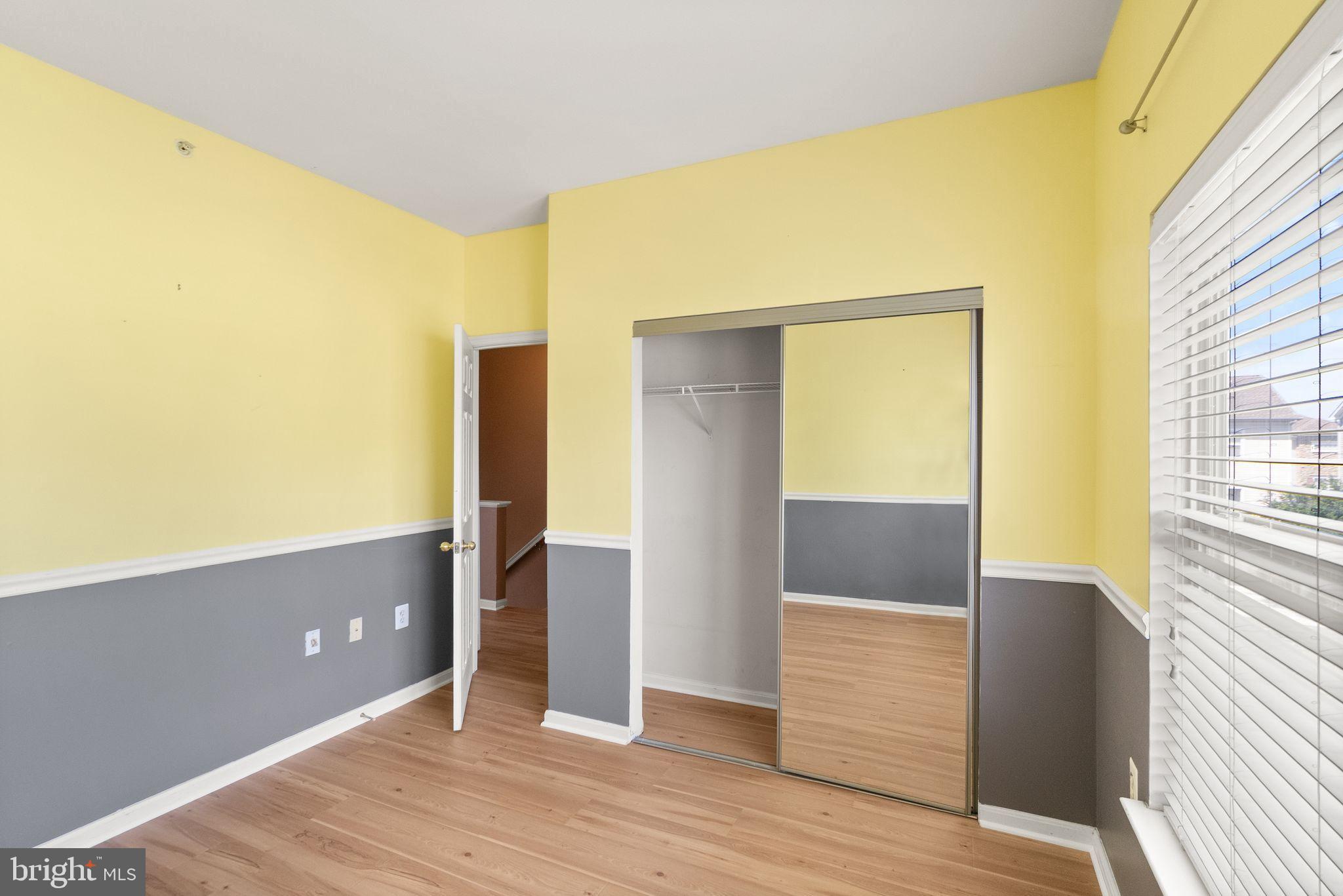 21764 DRAGONS GREEN SQUARE