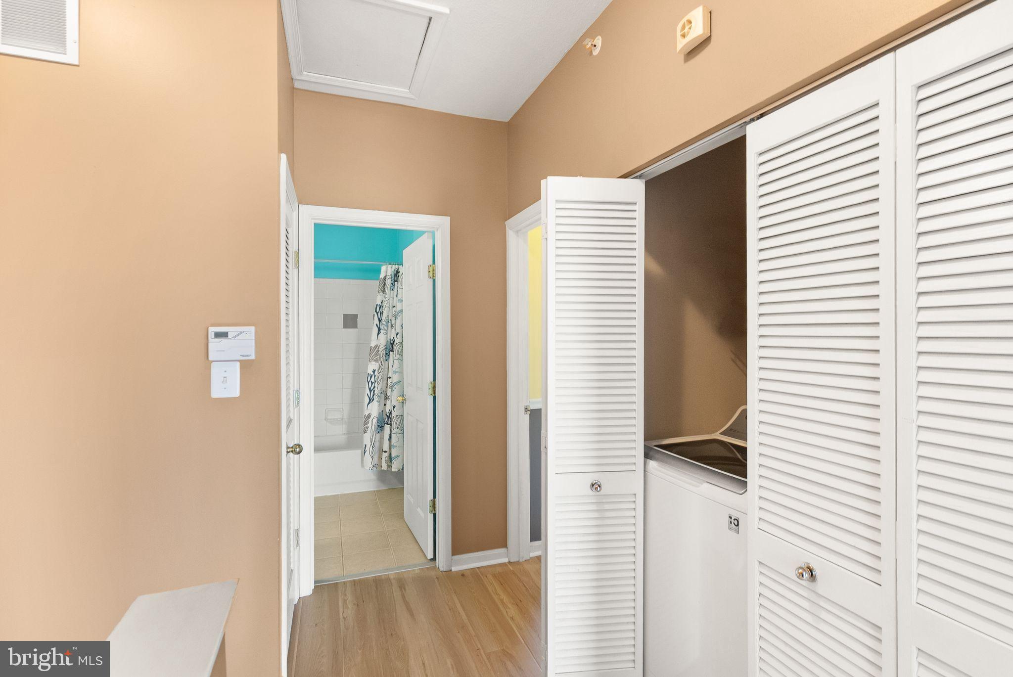 21764 DRAGONS GREEN SQUARE