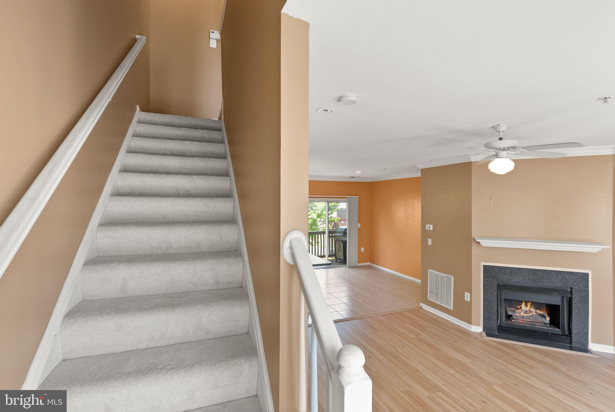 21764 DRAGONS GREEN SQUARE