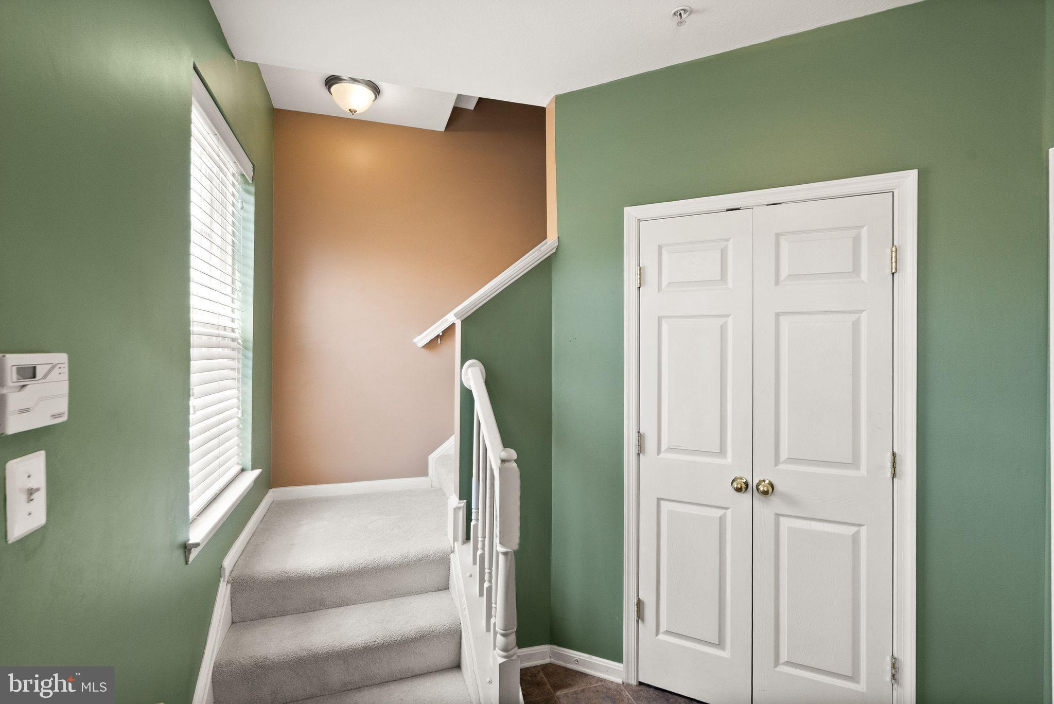 21764 DRAGONS GREEN SQUARE