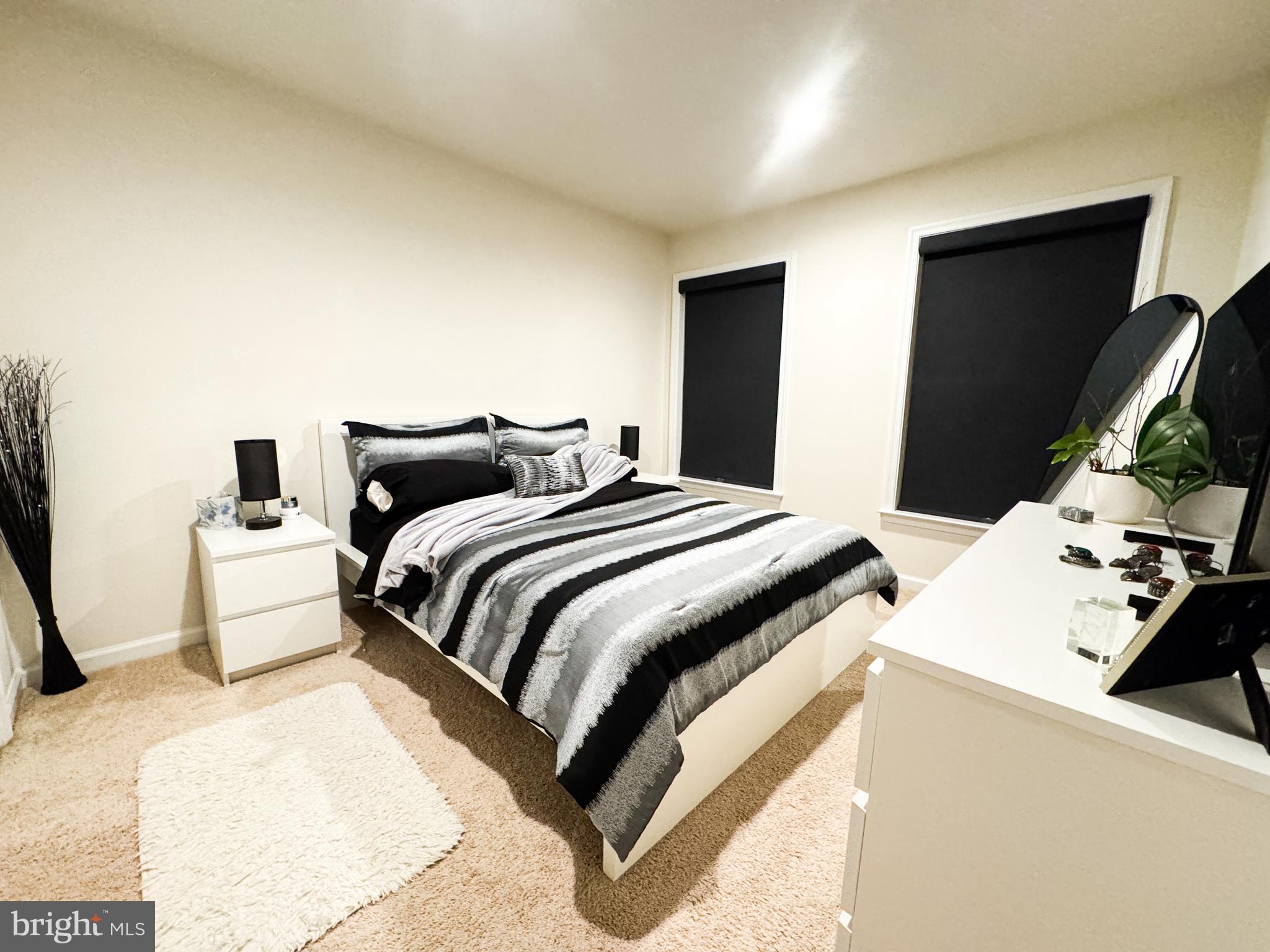 42410 DOGWOOD GLEN SQUARE