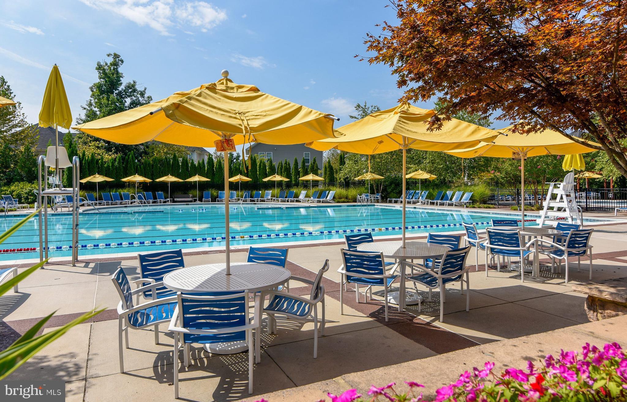 42410 DOGWOOD GLEN SQUARE