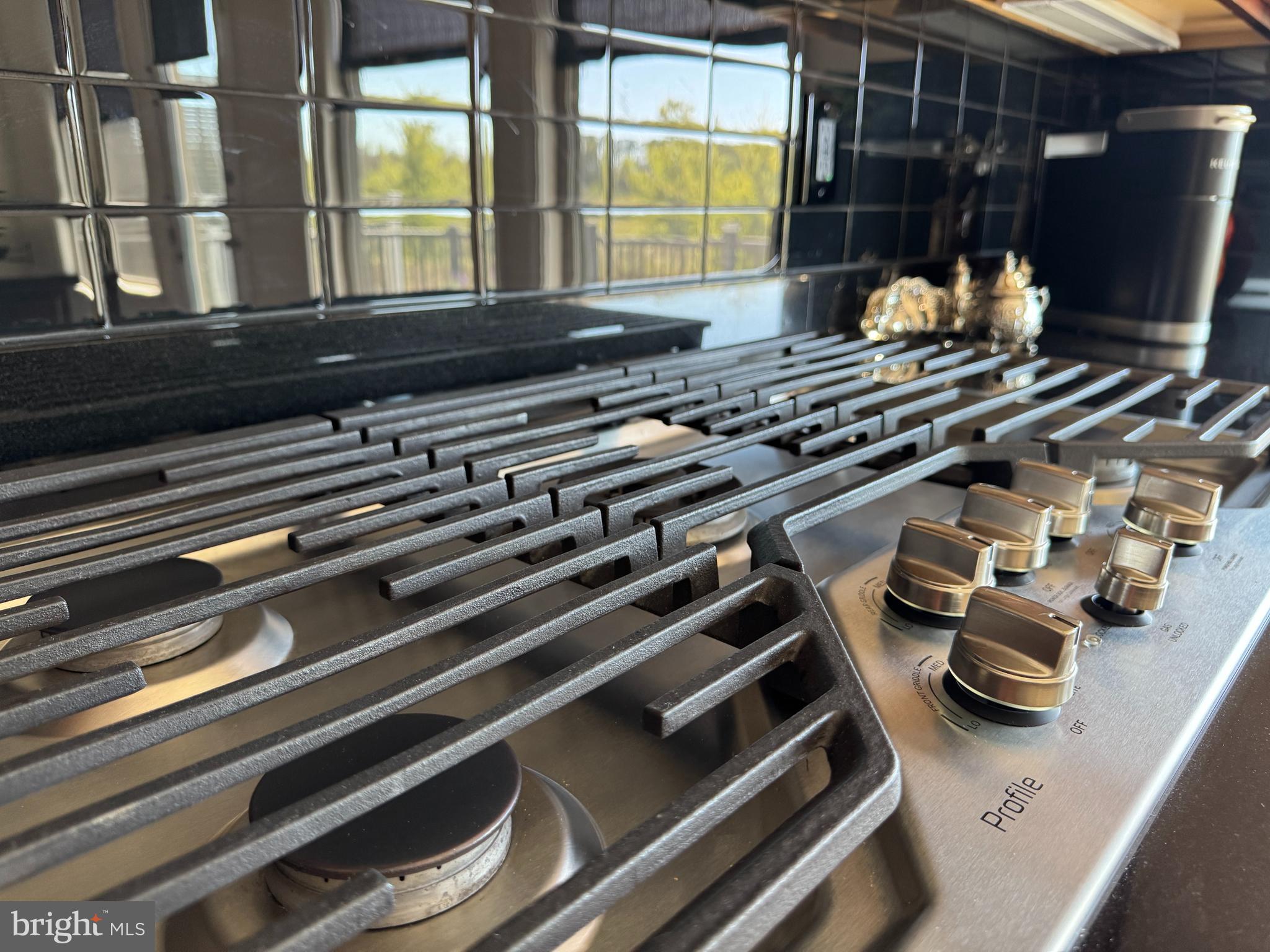 42410 DOGWOOD GLEN SQUARE