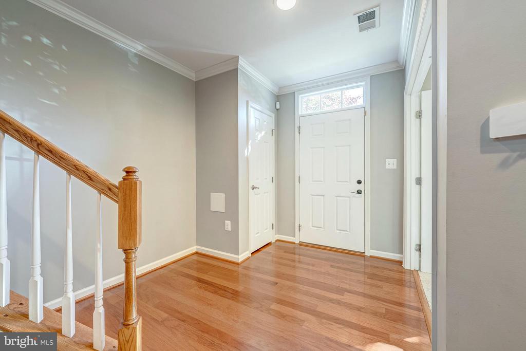 43022 SPYDER PLACE