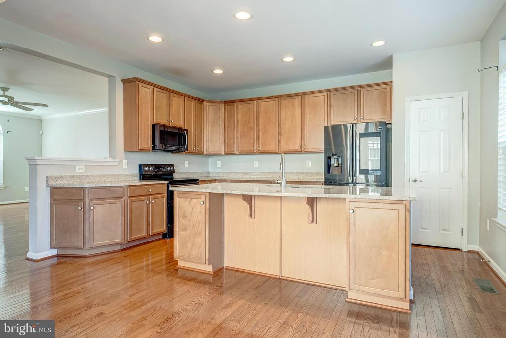 43022 SPYDER PLACE