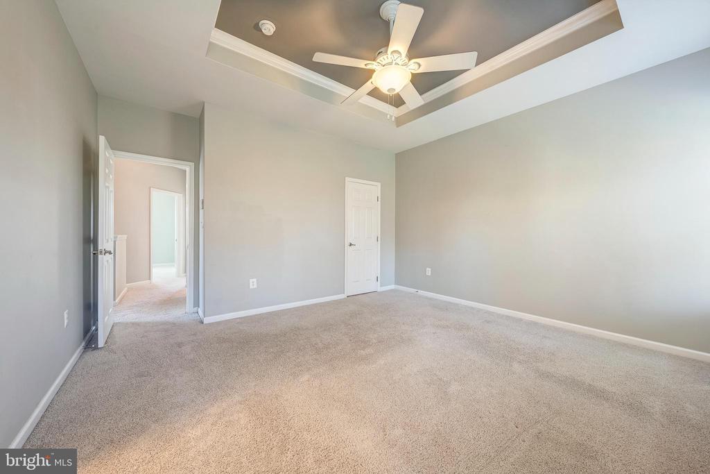 43022 SPYDER PLACE