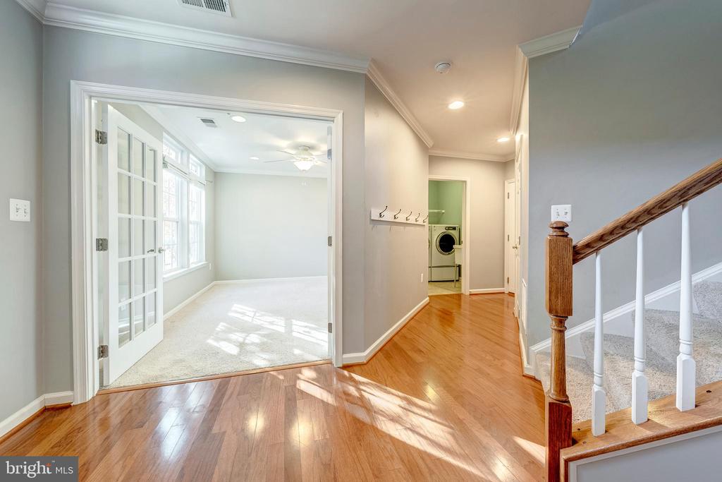 43022 SPYDER PLACE