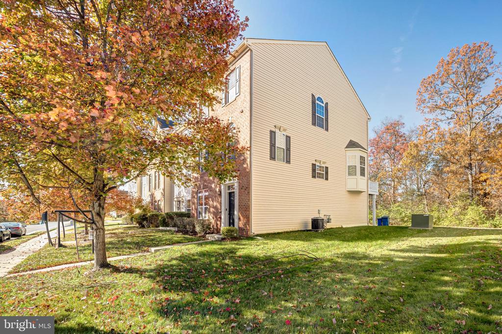 43022 SPYDER PLACE