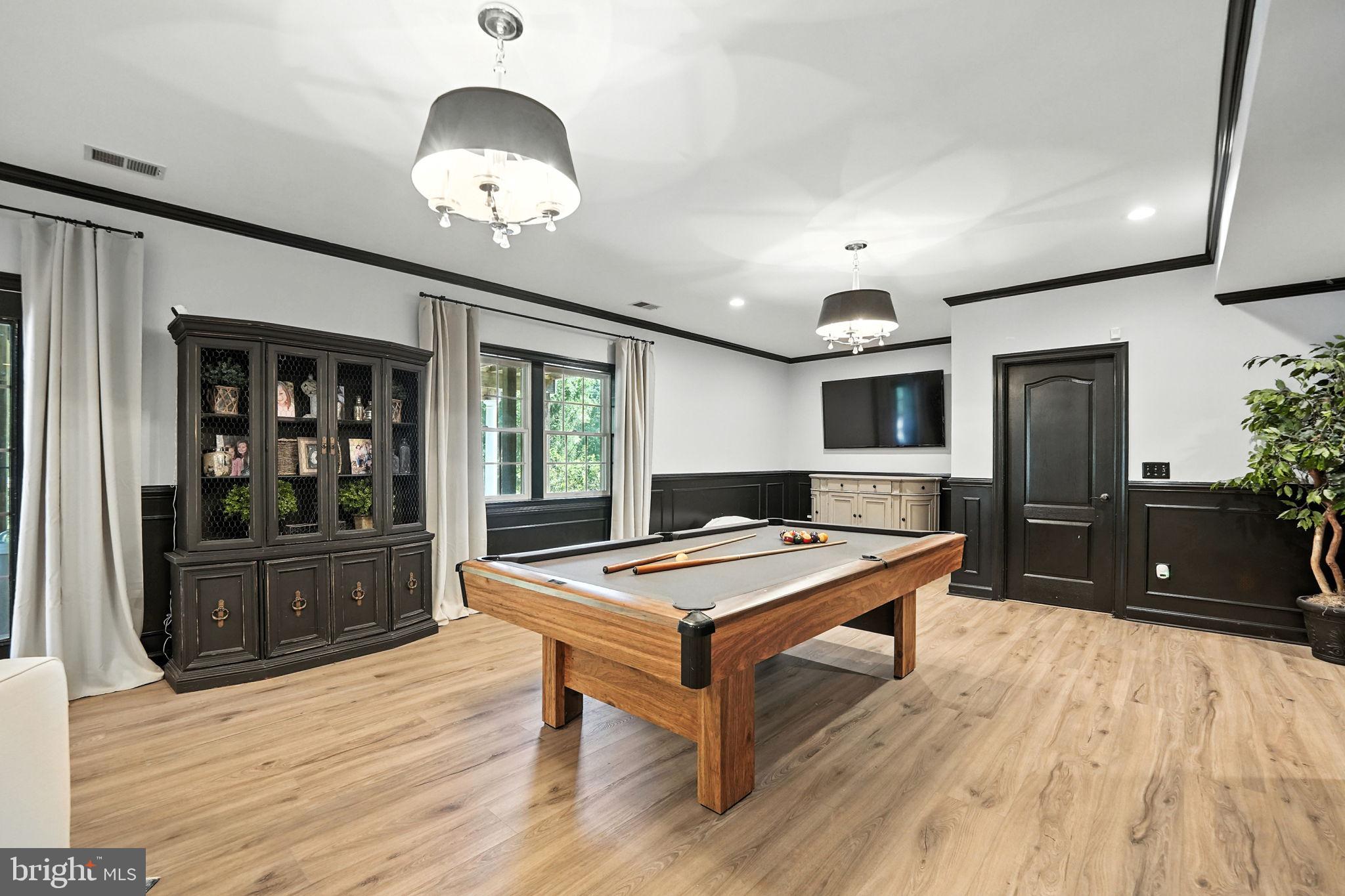 40488 WINDCROFT LANE