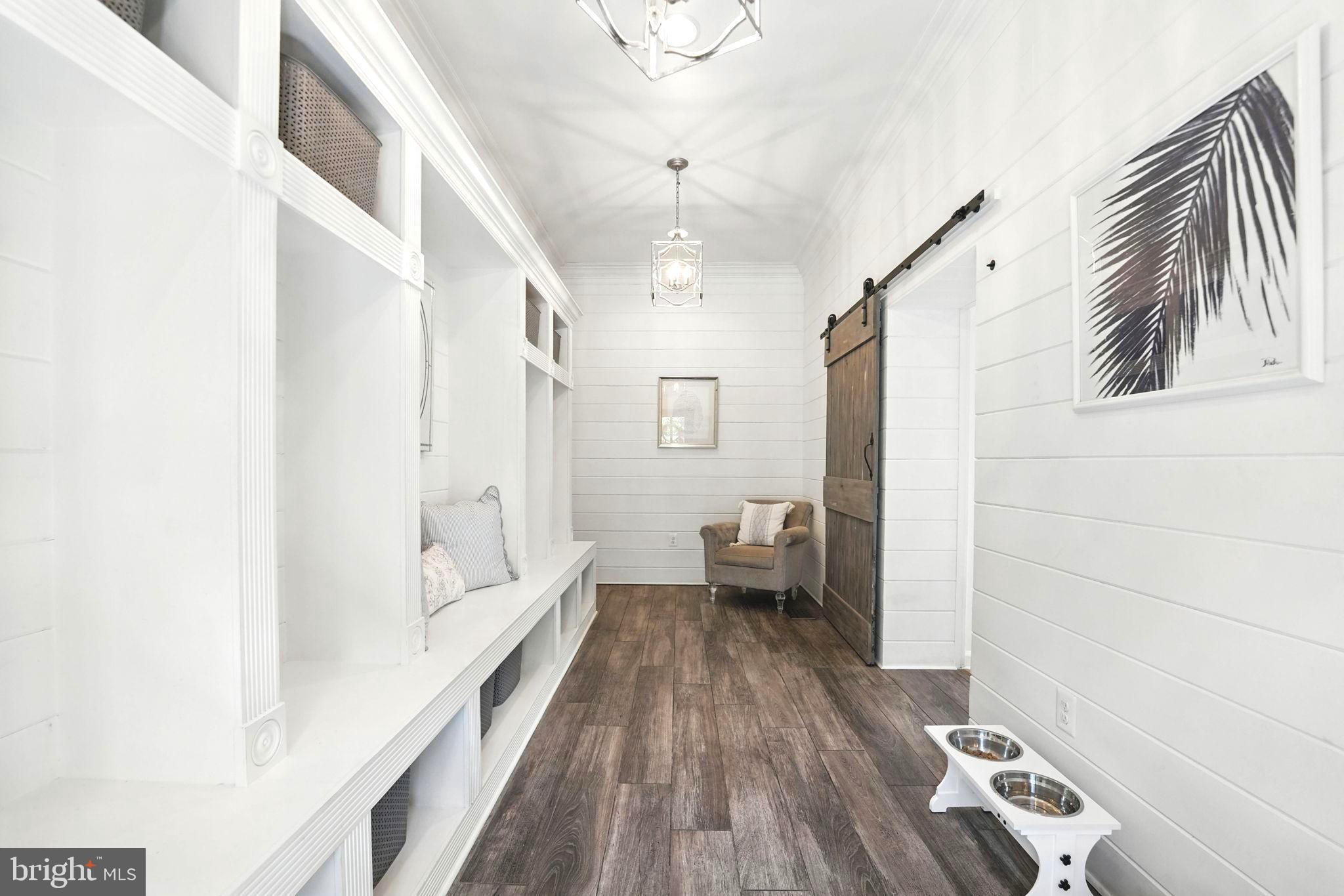 40488 WINDCROFT LANE