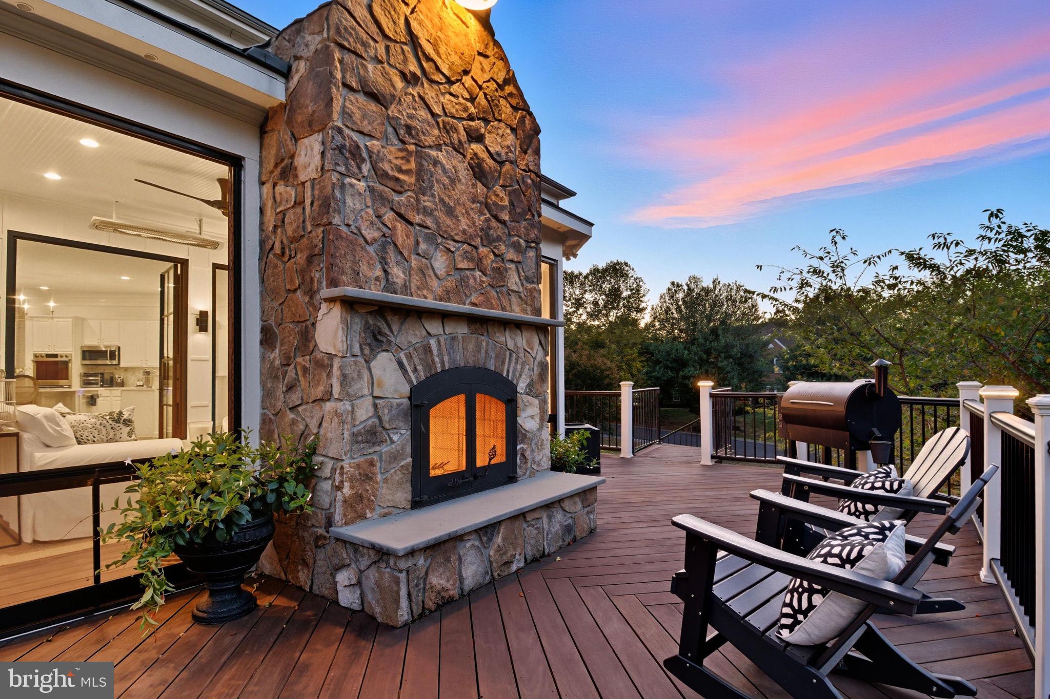 40488 WINDCROFT LANE