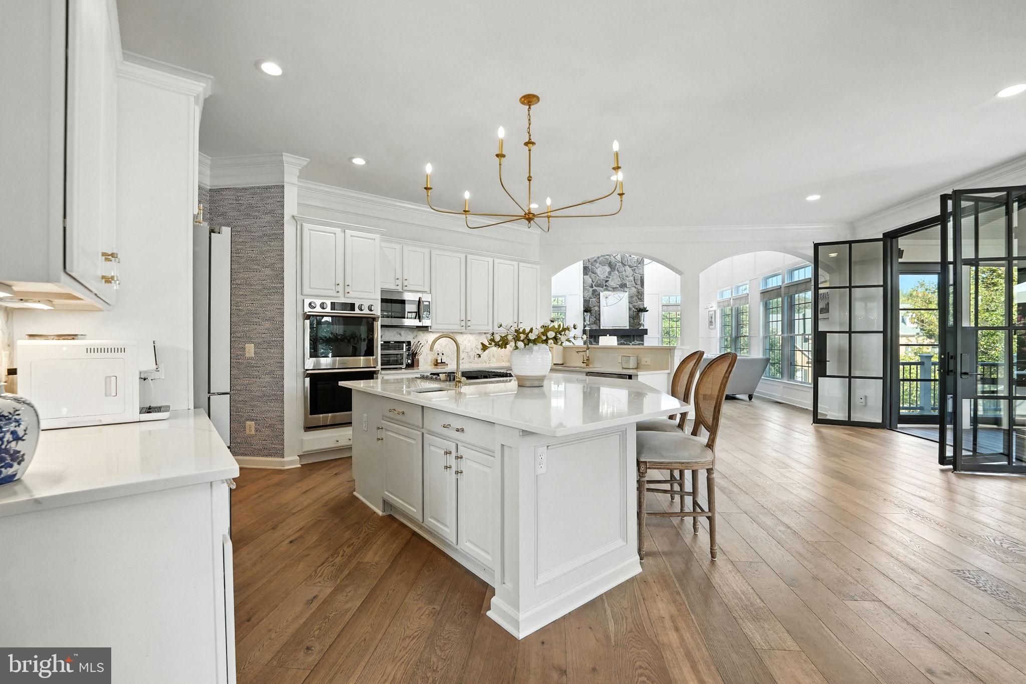 40488 WINDCROFT LANE