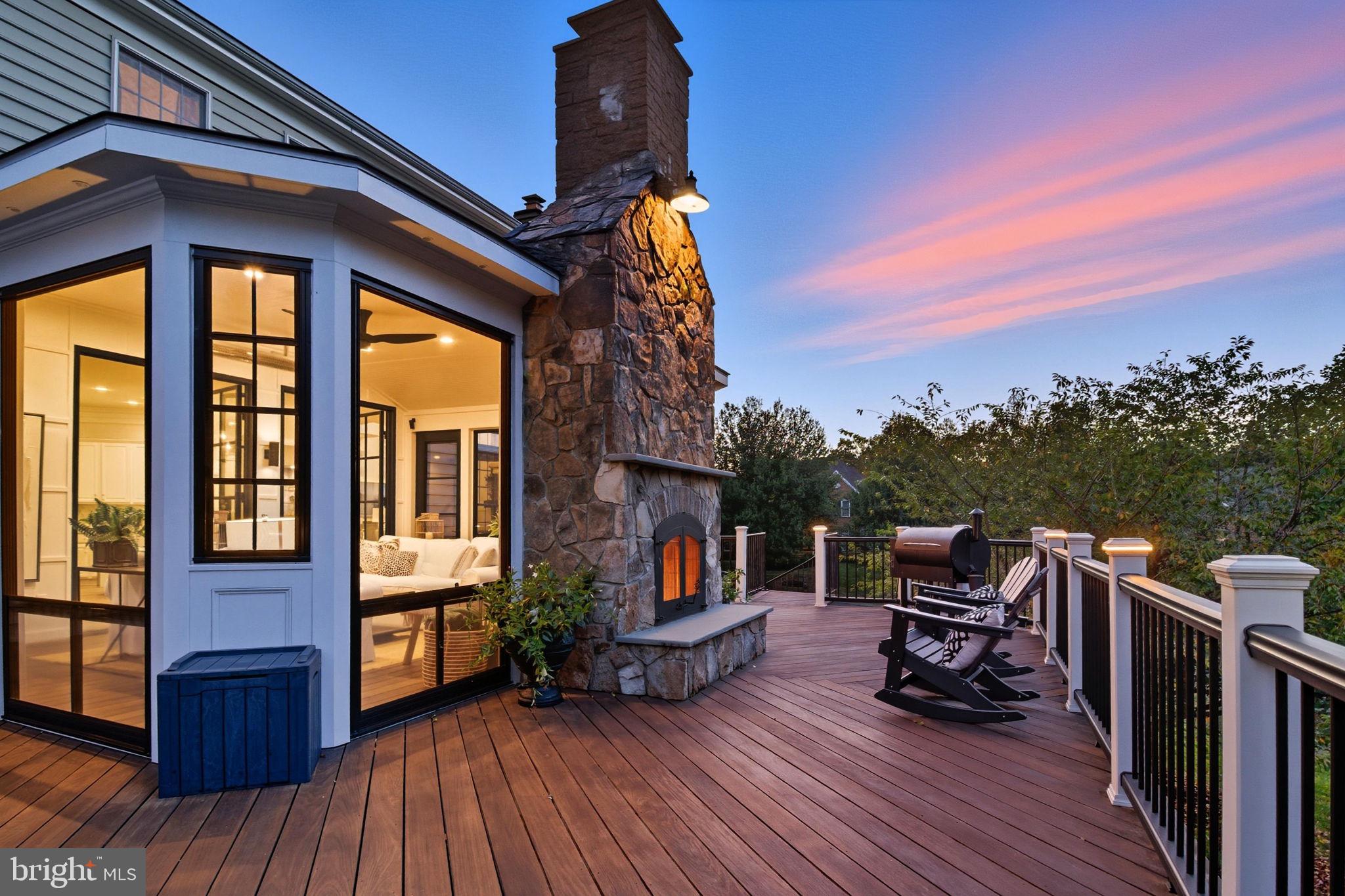 40488 WINDCROFT LANE