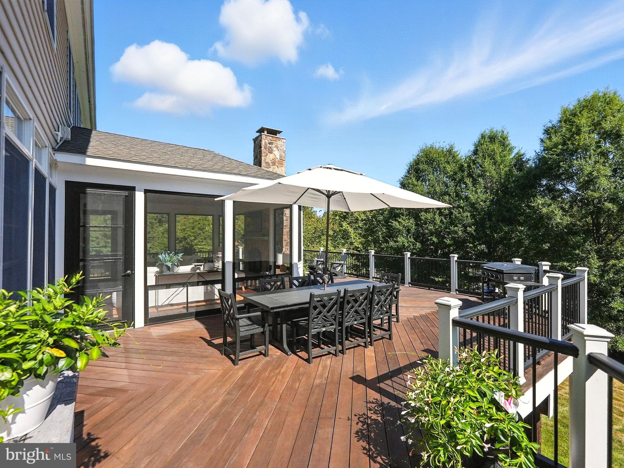 40488 WINDCROFT LANE