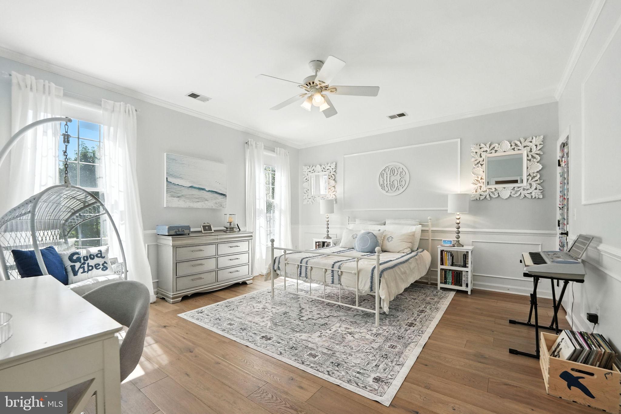 40488 WINDCROFT LANE