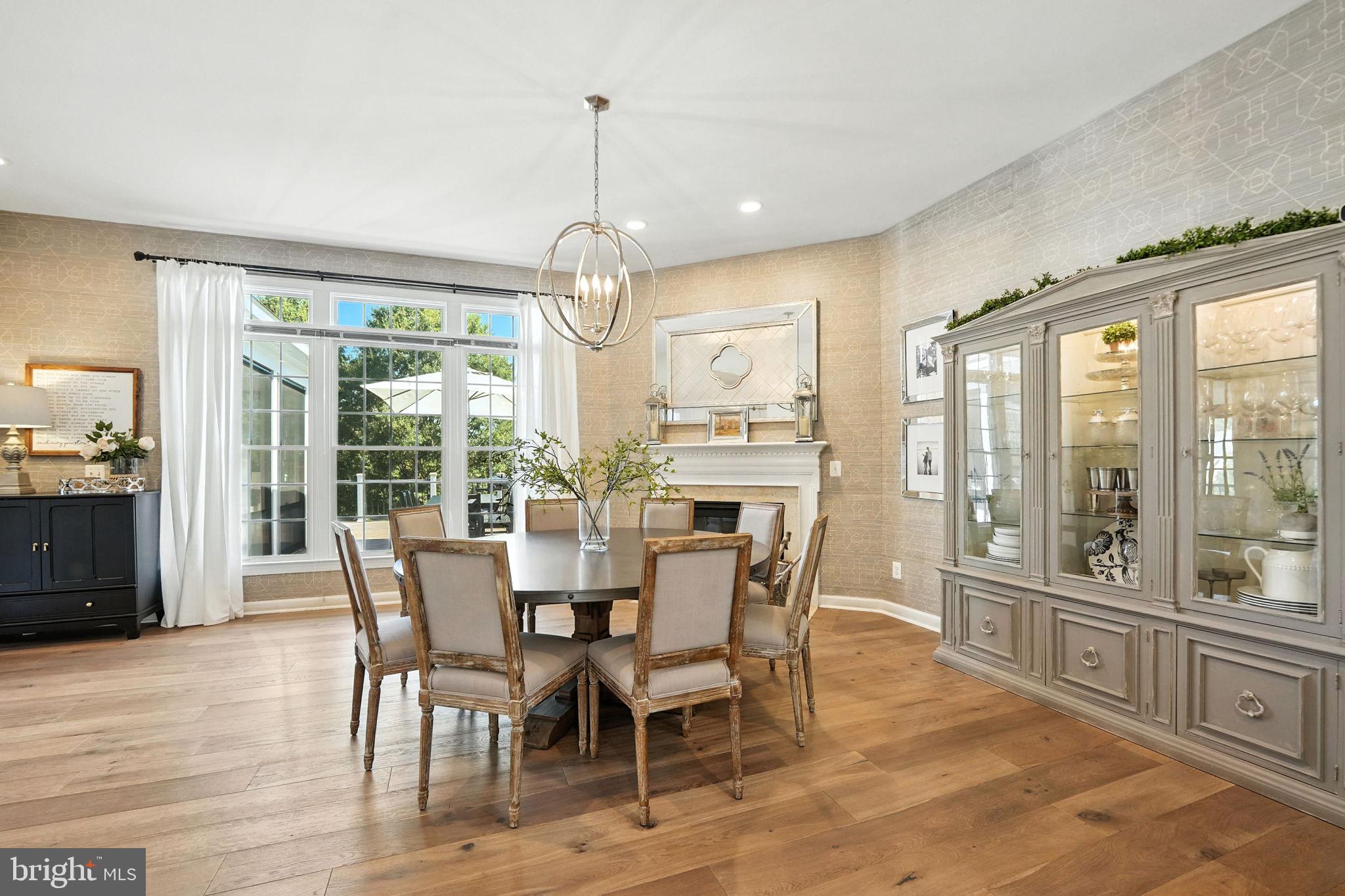 40488 WINDCROFT LANE