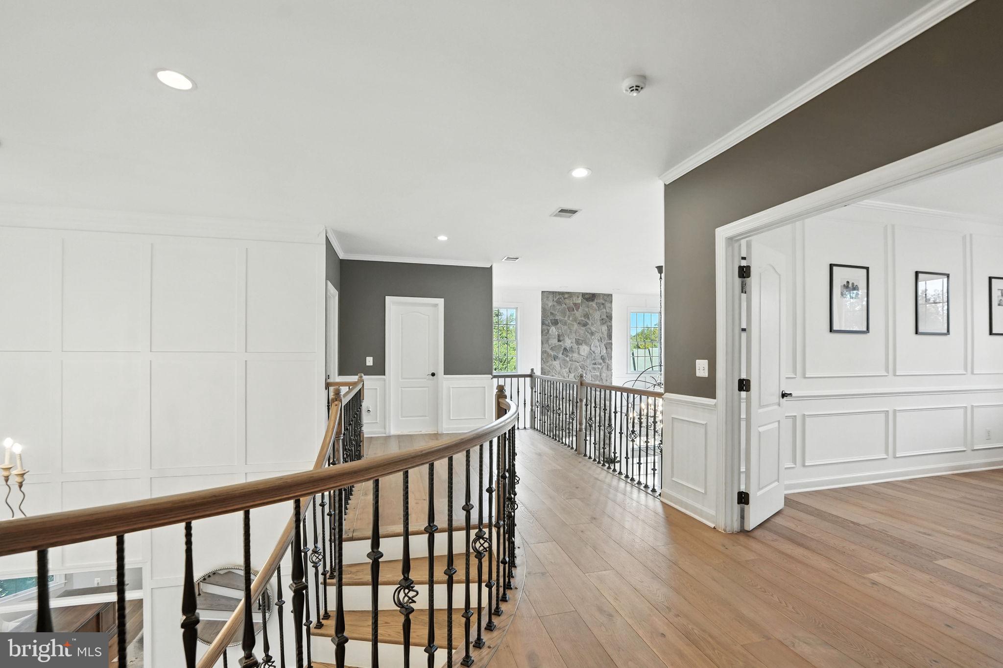 40488 WINDCROFT LANE