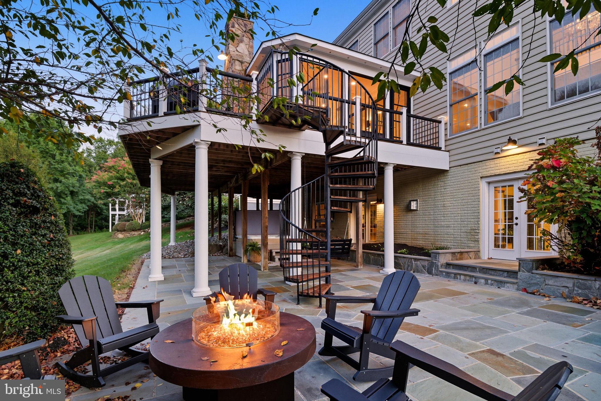 40488 WINDCROFT LANE