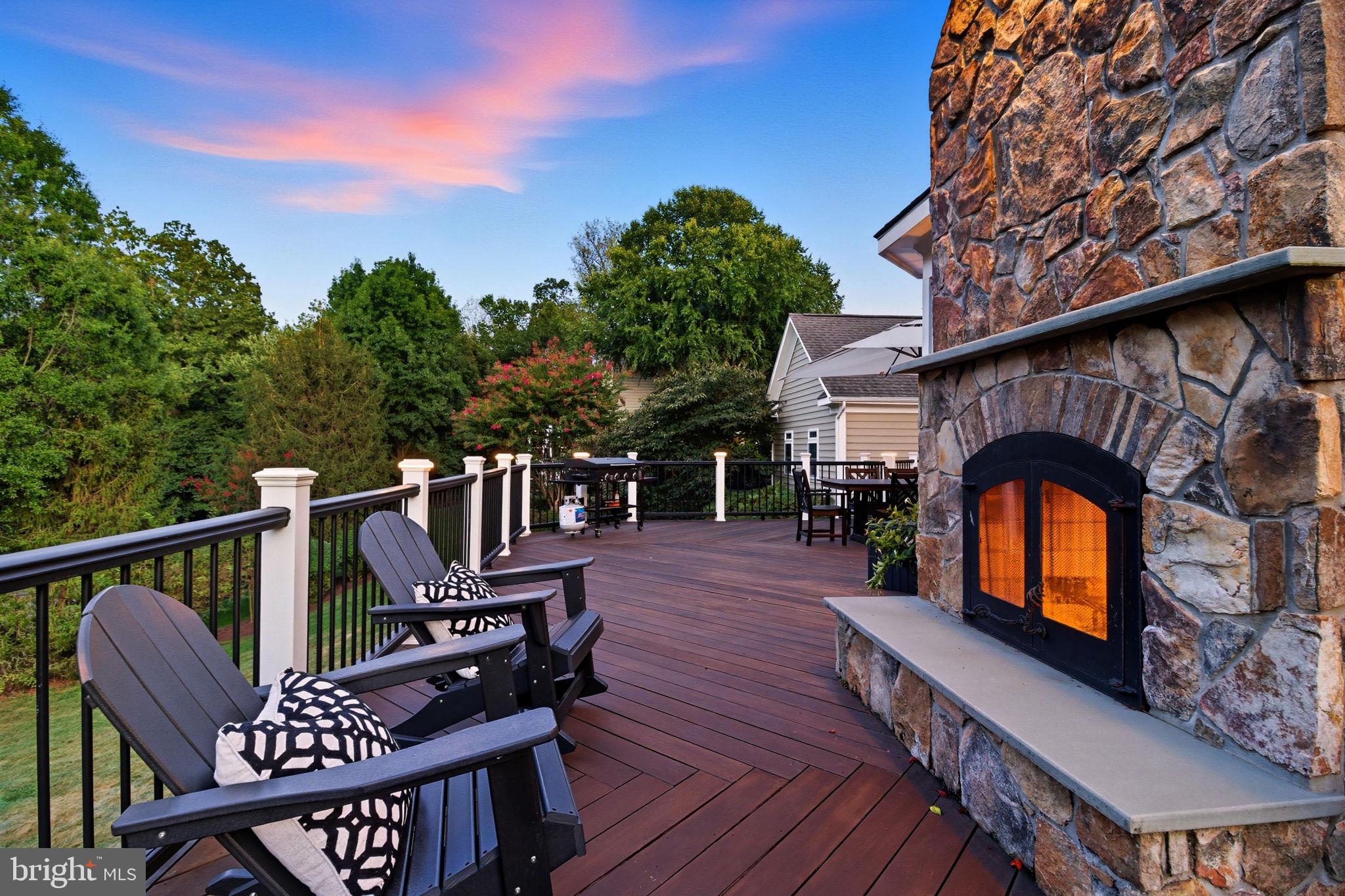 40488 WINDCROFT LANE