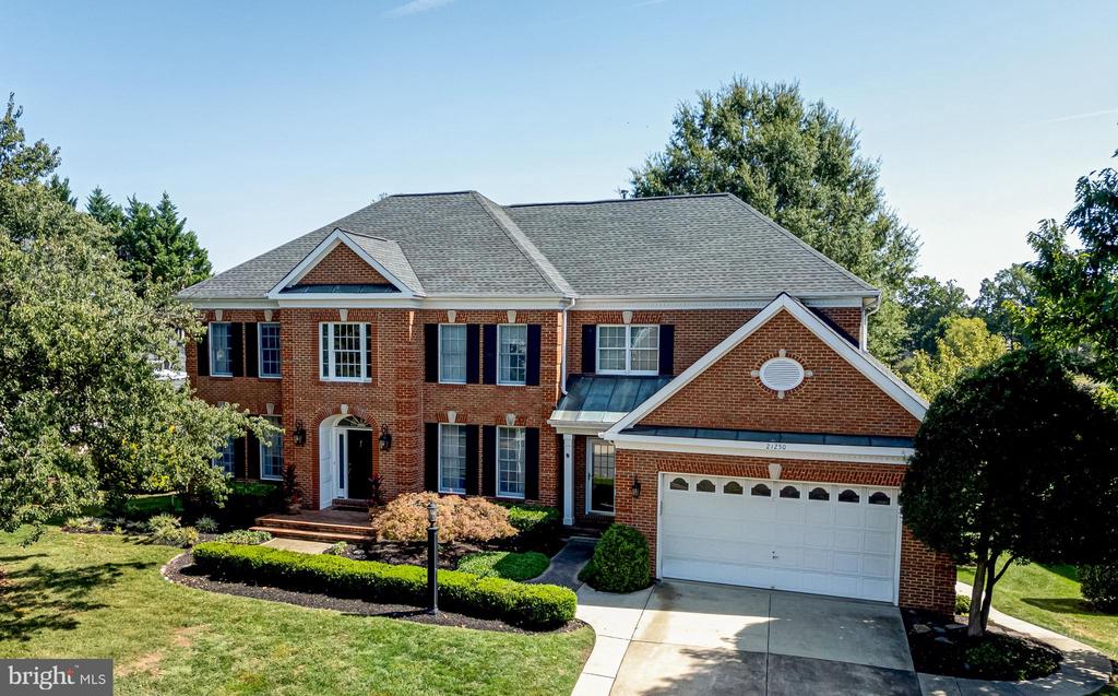21250 DUBOIS CT COURT