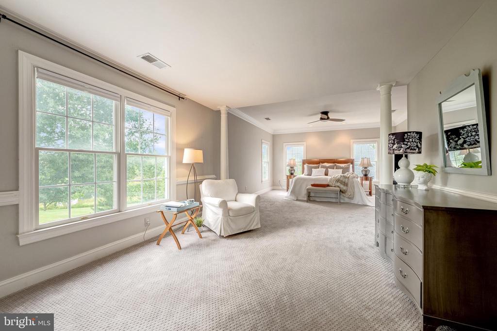 21250 DUBOIS CT COURT