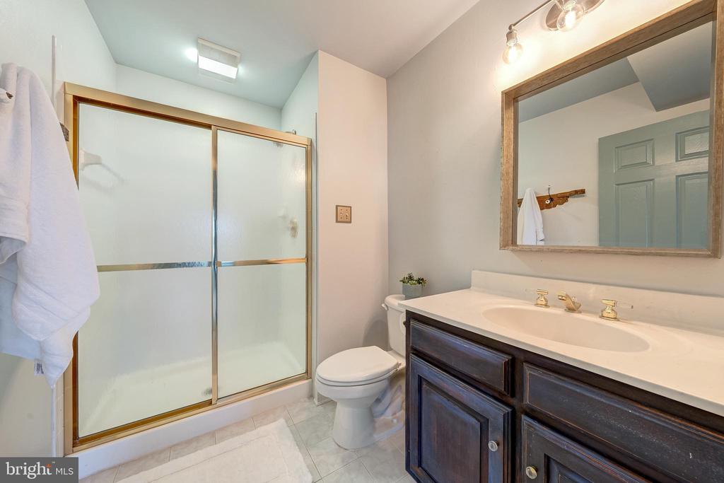 21250 DUBOIS CT COURT